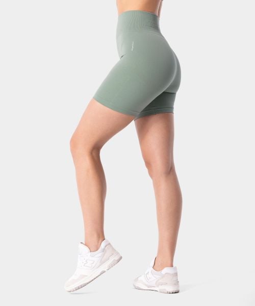 Szorty bezszwowe sportowe damskie Carpatree Simply Seamless. Czerwone spodenki sportowe damskie Carpatree, s, z materiału, na fitness i siłownię. Za 149.99 zł.