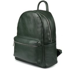Plecak zielony skórzany P16. Zielone plecaki damskie bez wzorów, ze skóry, biznesowe. Za 384.99 zł.