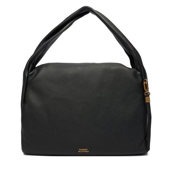 Torebka Tommy Hilfiger. Czarne torebki klasyczne damskie Tommy Hilfiger, bez wzorów, bez dodatków. Za 768.99 zł.