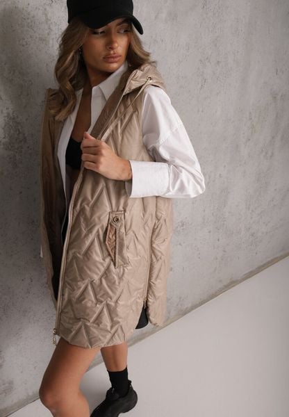 Brązowa Długa Kamizelka Pikowana z Nieodpinanym Kapturem Semaea. Brązowe kamizelki damskie Renee, l, z jeansu, długie. Za 139.99 zł.