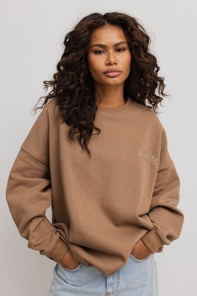 Bluza damska o kroju oversize z HAFTEM w kolorze CAMEL - CRAFT. Brązowe bluzy bez kaptura damskie Marsala, m, z bawełny. Za 349.90 zł.