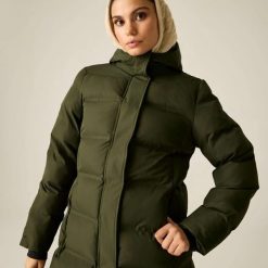 Damska kurtka wander z wystułką. Brązowe kurtki damskie Dare 2b, bez wzorów, z materiału, z kapturem. Za 239.99 zł.