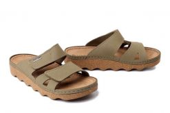 INBLU CX-04KU 022 tundra, klapki damskie. Zielone klapki damskie Inblu, bez wzorów, ze skóry, bez obcasa. Za 137.90 zł.