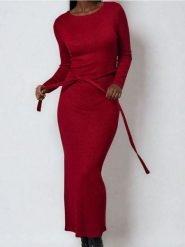 Sukienka maxi dresowa - czerwony. Czerwone sukienki damskie Sinsay, l, bez wzorów, z dresówki, bez kołnierzyka, bez ramiączek, maxi. W wyprzedaży za 55.99 zł.