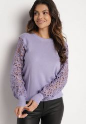 Fioletowy Sweter z Bawełną i Koronkowymi Rękawami Tifini. Fioletowe swetry klasyczne damskie Born2be, z bawełny, bez kołnierzyka. Za 74.99 zł.