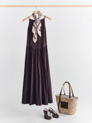 Bawełniana sukienka maxi - ciemnobrązowy. Brązowe sukienki damskie Reserved, l, bez wzorów, z bawełny, bez kołnierzyka, bez ramiączek, maxi. Za 159.99 zł.