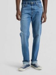 MESKIE SPODNIE LEE WEST BLUE FORCE 112376379. Niebieskie spodnie materiałowe męskie Lee, bez wzorów, z jeansu. Za 229.99 zł.