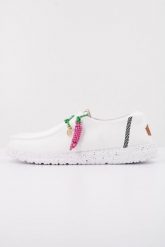 Buty HEY DUDE WENDY GETAWAY LACE Biały. Białe obuwie treningowe damskie Hey dude, na fitness i siłownię. Za 263.99 zł.