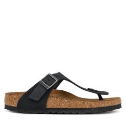 Japonki Birkenstock. Czarne klapki damskie Birkenstock, bez wzorów, bez obcasa. Za 499.99 zł.