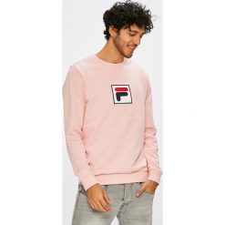 Fila - Bluza. Czerwone bluzy bez kaptura męskie Fila, m, z bawełny. W wyprzedaży za 199.90 zł.