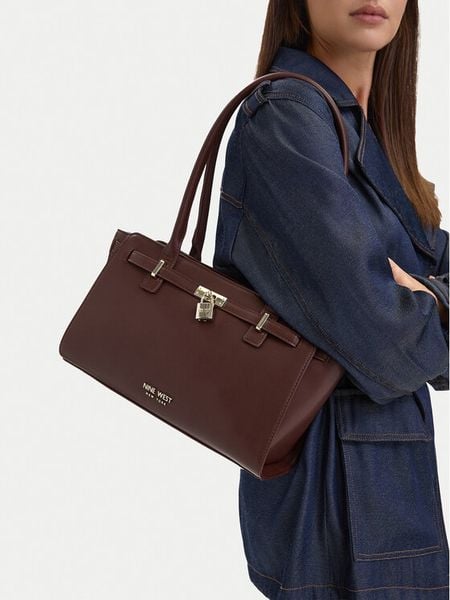 Nine West Torebka EO-GOLDEN FRAME-LDA9424 Brązowy. Brązowe torebki klasyczne damskie Nine West, bez wzorów, ze skóry, bez dodatków. Za 279.99 zł.