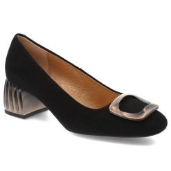 Czarne Czółenka Espirito Damskie Eleganckie Obuwie. Czarne czółenka damskie Espirito, z aplikacjami, z zamszu, bez obcasa. Za 329.00 zł.