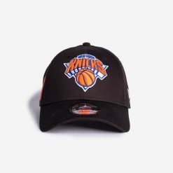 Czapka z daszkiem do koszykówki NBA New Era New York Knicks. Czapki męskie New Era, z aplikacjami, z bawełny. Za 119.99 zł.