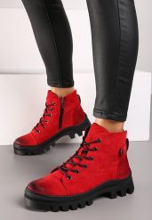 Czerwone Botki na Grubej Podeszwie w Stylu Traperów ze Sznurowaniem Arviva. Czerwone botki damskie Born2be, z jeansu, bez obcasa, na obcasie. Za 129.99 zł.
