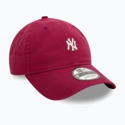 Czapka z daszkiem New Era Mini Washed 9Twenty New York Yankees. Czerwone czapki męskie New Era, na zimę, bez wzorów. Za 119.99 zł.