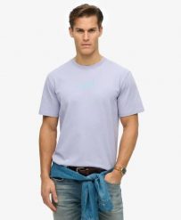 Superdry Core Logo City T‑shirt luźny krój z bawełny organicznej – City Purple. Fioletowe t-shirty damskie Superdry., s, bez wzorów, z bawełny, bez kołnierzyka. Za 121.45 zł.