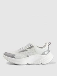 4F Buty do biegania Freemove Mesh damskie - białe 38. Białe obuwie do biegania damskie 4f. Za 329.99 zł.