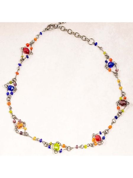 MENTHE À L'O Naszyjnik z elementami ozdobnymi - dł. 45 cm rozmiar: onesize. Szare naszyjniki damskie MENTHE À L'O, szklane. Za 69.58 zł.