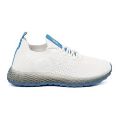 Białe buty sportowe z niebieską podeszwą. Białe buty sportowe na co dzień damskie bez wzorów, z materiału. Za 151.58 zł.