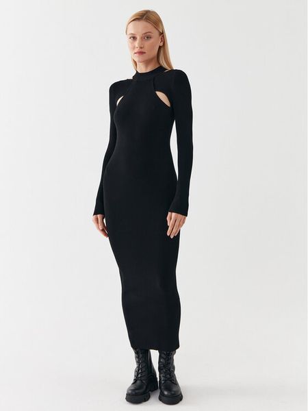 Hugo Sukienka dzianinowa 50493747 Czarny Slim Fit. Czarne sukienki damskie Hugo, xs, bez wzorów, z dzianiny, bez kołnierzyka, bez ramiączek. Za 1,119.00 zł.