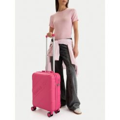 Walizka kabinowa Reebok. Czerwone walizki Reebok, bez wzorów. Za 279.99 zł.