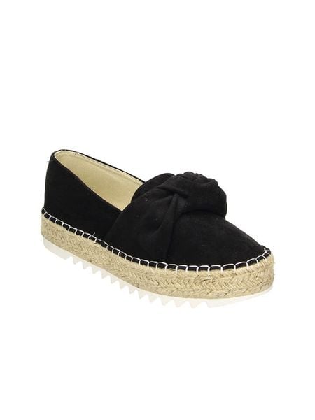 Bullboxer Espadryle w kolorze czarnym rozmiar: 39. Czarne espadryle damskie Bullboxer, bez wzorów, z materiału, bez obcasa. Za 148.96 zł.