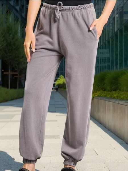 Spodnie jogger ze ściągaczami - szary. Szare spodnie materiałowe damskie Sinsay, bez wzorów. Za 39.99 zł.