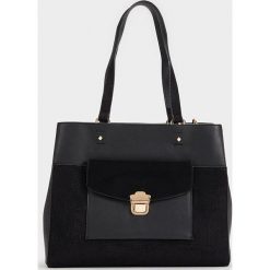 Parfois - Torebka. Czarne shopper bag damskie Parfois, bez wzorów, z materiału, na ramię, bez dodatków. W wyprzedaży za 79.90 zł.
