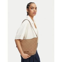 Torebka Calvin Klein. Brązowe torebki klasyczne damskie CALVIN KLEIN, bez wzorów, bez dodatków. Za 529.99 zł.