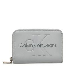 Portfel Calvin Klein Jeans. Szare portfele damskie Calvin Klein Jeans, bez wzorów, z jeansu. Za 229.99 zł.