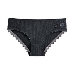 Figi prążkowane z koronką na co dzień i okazje Asja. Brązowe figi damskie Intica, uniwersalny, bez wzorów, z koronki. W wyprzedaży za 59.00 zł.