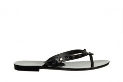 Japonki Melissa Harmonic Studs II Ad Black 010463, Czarny, Guma - 40. Czarne klapki damskie Melissa, bez wzorów, z gumy, bez obcasa, na płaskiej podeszwie. W wyprzedaży za 179.10 zł.