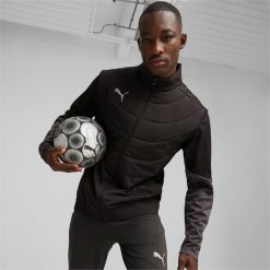 Kurtka Puma Individual Winterized Jacket, Mężczyźni. Czarne kurtki męskie Puma, l, bez wzorów, z poliesteru, sportowe, bez kaptura. Za 490.00 zł.