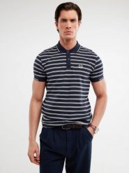 Koszulka męska polo w paski granatowa Meggon 403. Niebieskie koszulki polo męskie Big Star, l, bez wzorów, z dzianiny, bez ramiączek. W wyprzedaży za 79.99 zł.