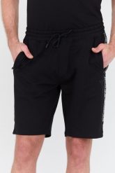 GUESS Czarne męskie shorty Arlo, Rozmiar XL. Czarne szorty męskie Guess, z aplikacjami. W wyprzedaży za 198.99 zł.