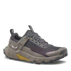 Buty trekkingowe Salewa Pedroc 2 Ptx. Zielone buty trekkingowe męskie Salewa, bez zapięcia, do biegania. Za 596.00 zł.
