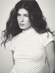 T-shirt w groszki - złamana biel. T-shirty damskie Reserved, l, bez wzorów, z bawełny, bez kołnierzyka. Za 45.99 zł.