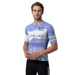 Męska koszulka kolarska z krótkim rękawem Vuelta a Ibiza MTB x Siroko Kolarst. Fioletowe t-shirty sportowe męskie SIROKO, m, bez ramiączek, rowerowe. Za 298.00 zł.