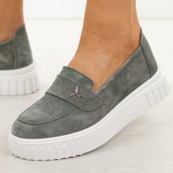 C.Szare skórzane półbuty damskie Vinceza 93218. Szare półbuty damskie VINCEZA, bez wzorów, z jeansu, eleganckie, bez obcasa. Za 219.00 zł.