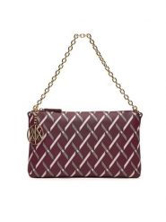 Armani Exchange Torebka XW000399 AF17155 MA043 Bordowy. Czerwone torebki klasyczne damskie Armani Exchange, bez wzorów, z materiału, wizytowe, bez kołnierzyka, bez ramiączek. Za 539.99 zł.