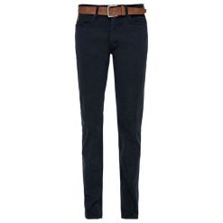 S.Oliver jeansy męskie 31/32 ciemnoniebieskie. Niebieskie jeansy męskie S.Oliver. W wyprzedaży za 176.00 zł.