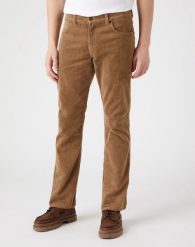 WRANGLER GREENSBORO MĘSKIE SPODNIE SZTRUKSOWE BISCUIT W15QA2012 112319942. Spodnie materiałowe męskie Wrangler, bez wzorów, z materiału. Za 209.99 zł.