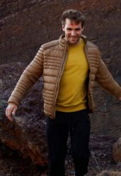 Pikowana kurtka męska J-BARTLEY. Żółte kurtki męskie Volcano, l, bez wzorów, z materiału, bez kaptura. Za 299.99 zł.
