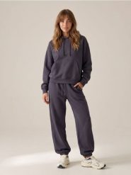 Spodnie dresowe jogger z haftem - niebieski. Niebieskie spodnie sportowe damskie Sinsay, l, z dresówki. Za 39.99 zł.