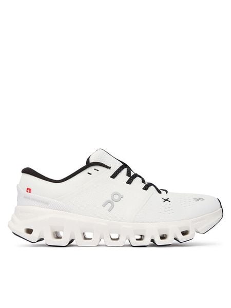 On Buty na siłownię Cloud X 5 3WG30060 Biały. Białe obuwie treningowe damskie On, na fitness i siłownię. Za 764.99 zł.