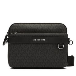 Saszetka Michael Kors. Czarne saszetki męskie Michael Kors. Za 1,399.00 zł.