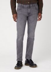 WRANGLER GREENSBORO MĘSKIE SPODNIE JEANSOWE IN SPACE W15Q29353. Spodnie materiałowe męskie Wrangler, bez wzorów, z jeansu. Za 229.99 zł.