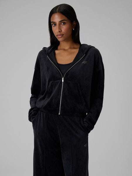 4F Bluza welurowa regular bez kaptura damska - czarna L. Czarne bluzy z kapturem damskie 4f, l, z weluru. Za 169.99 zł.