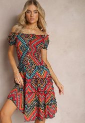 Czerwona Elastyczna Sukienka Boho z Hiszpańskim Dekoltem z Bawełny Solphina. Czerwone sukienki damskie Renee, l, bez wzorów, z bawełny, boho, bez kołnierzyka, bez ramiączek. W wyprzedaży za 41.99 zł.