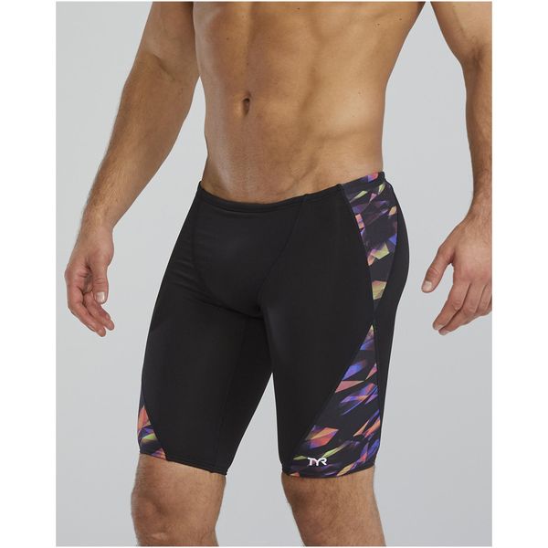 Spodenki treningowe do kolan TYR Triadic960 - jammery. Czarne kąpielówki męskie TYR, m, bez wzorów, do pływania. Za 239.00 zł.